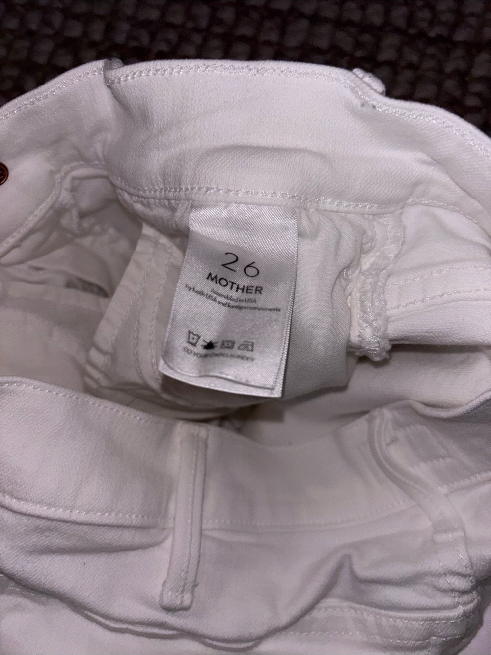MOTHER The Hustler White Straight-Leg Frayed Hem Pants - Picture 5 of 8